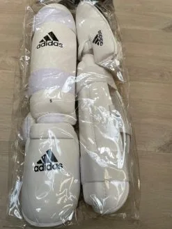 Adidas Ben/fod Beskytter